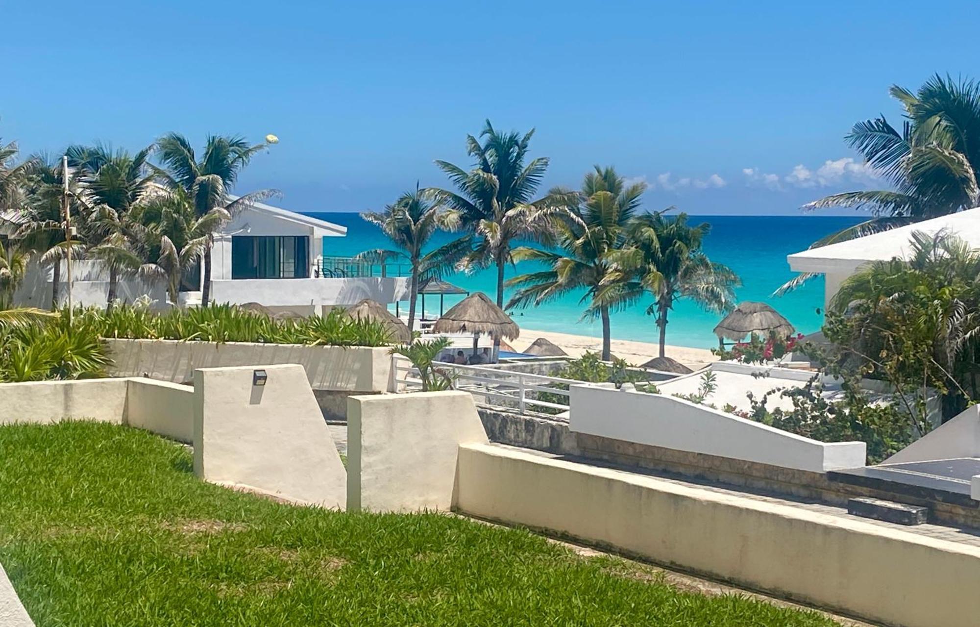 Brisas & Ocean Front Vacation Zona Hotelera Apartment Cancun