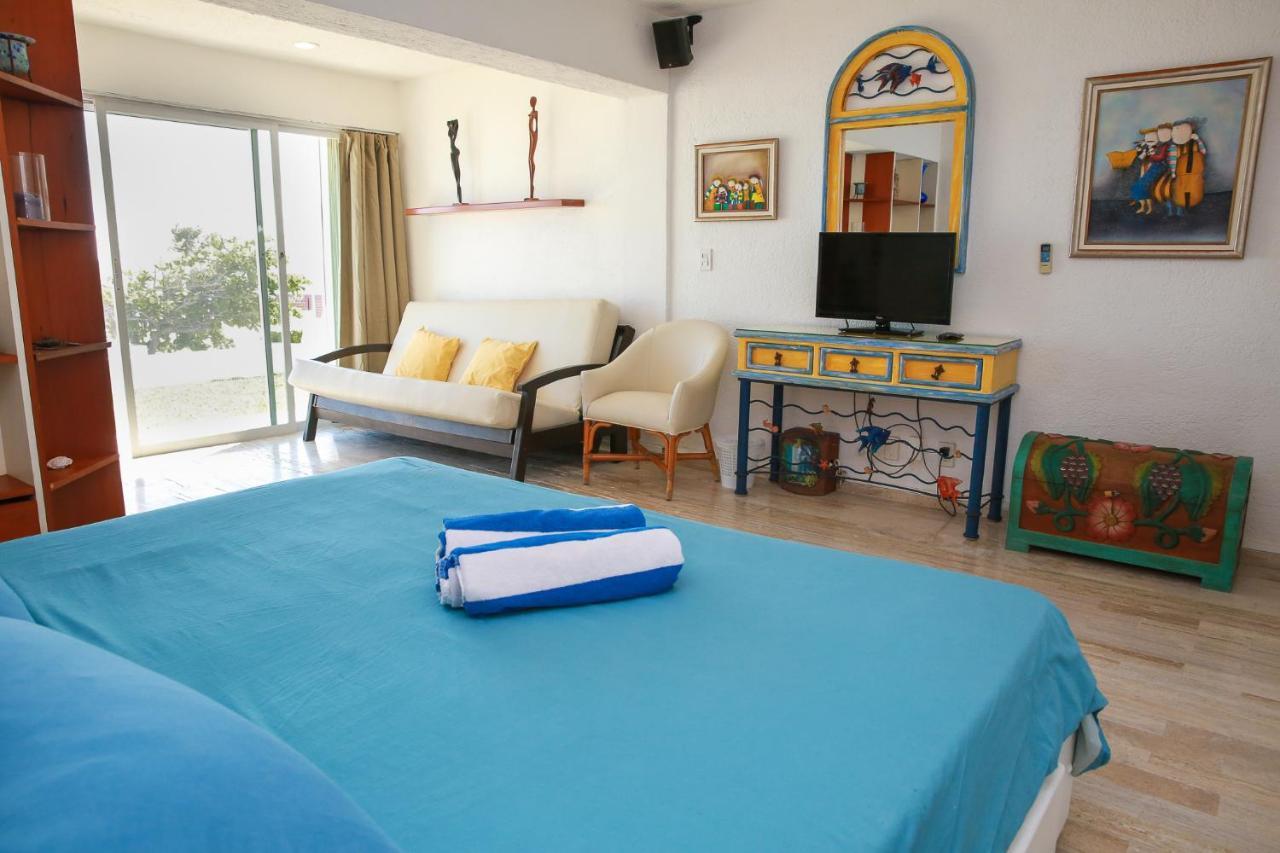 Brisas & Ocean Front Vacation Zona Hotelera *