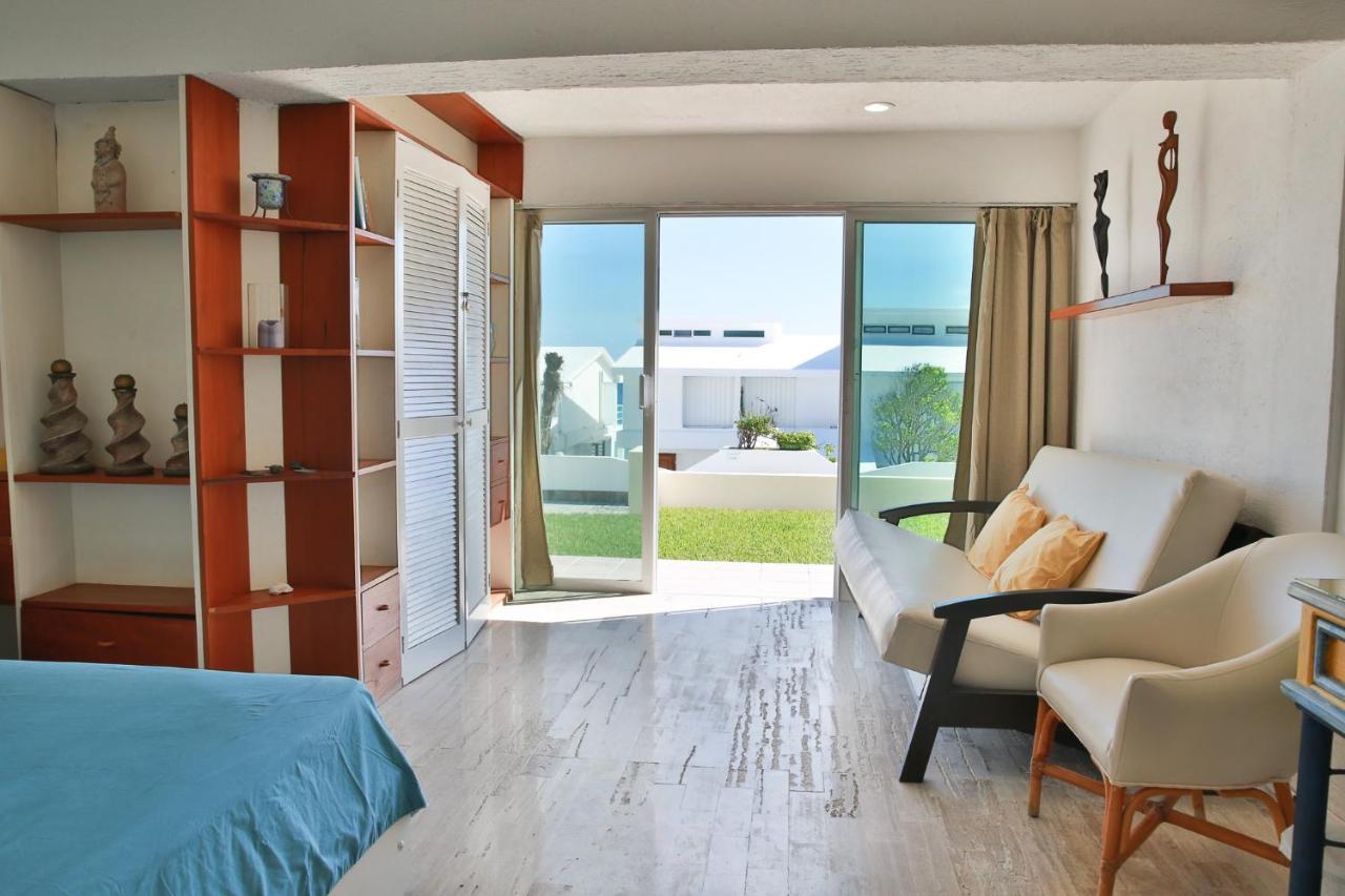 Brisas & Ocean Front Vacation Zona Hotelera Apartment